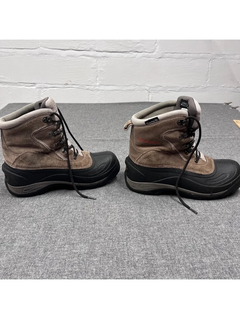 Columbia Women's Cascadian Summit winter boot, tan and black, 9